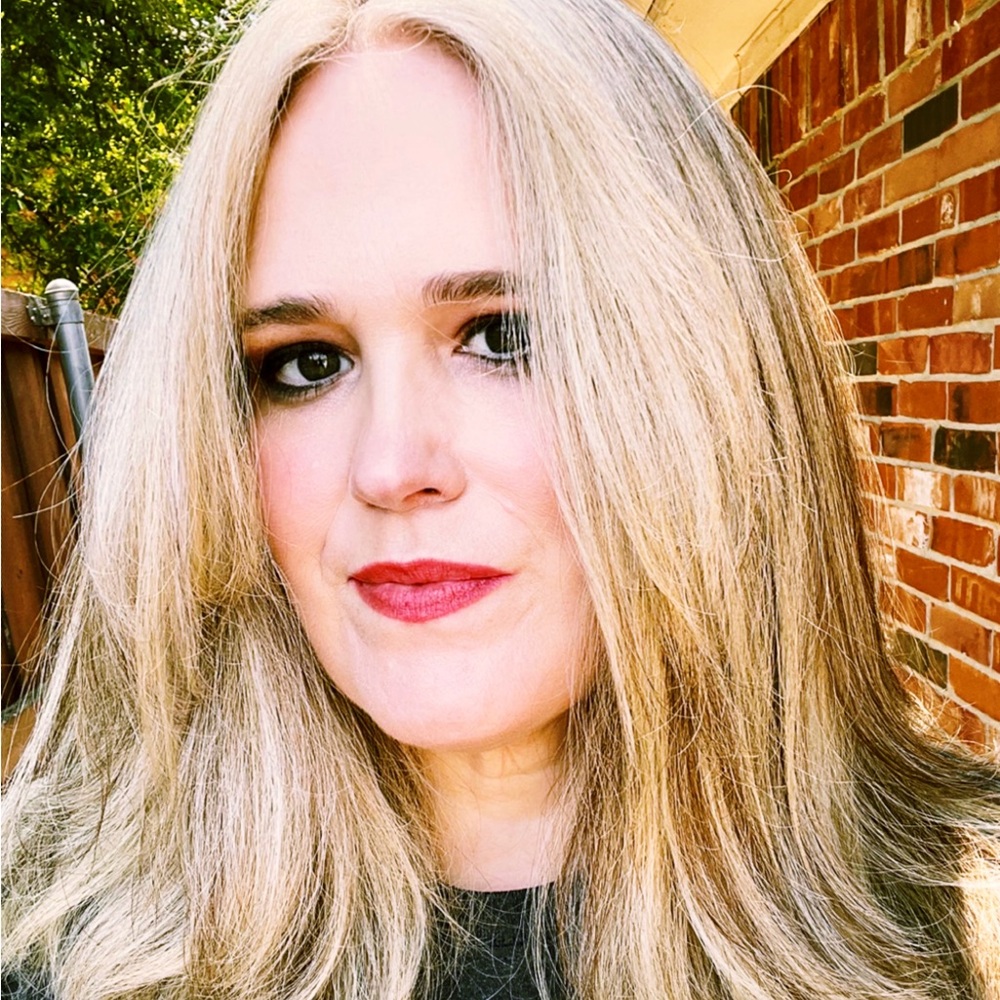 Meet your Posher, Daphne